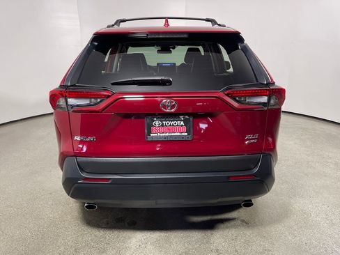 Used 2023 Toyota RAV4 XLE Premium AWD/4WD image 4