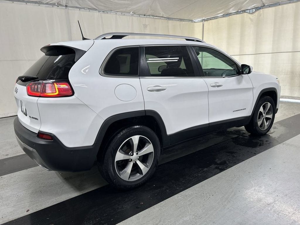 Used 2021 Jeep Cherokee Limited AWD/4WD image 2