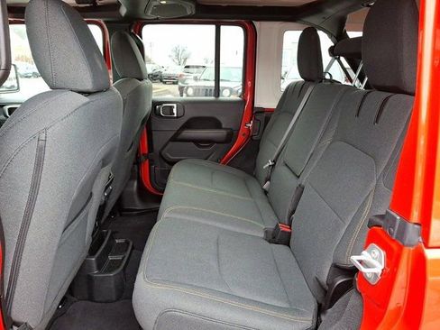 Certified 2025 Jeep Wrangler Sahara 4xe image 13