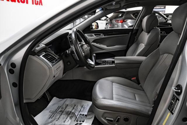 Used 2019 Genesis G80 3.8 w/ Sport Package 02 RWD image 4