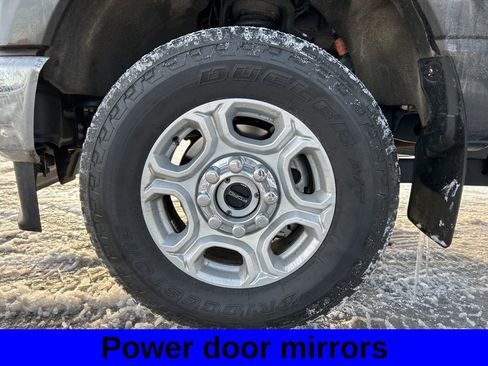 Used 2025 Ford F350 XLT image 9