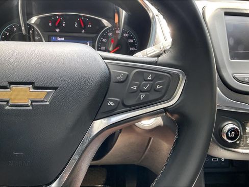 Used 2024 Chevrolet Equinox LT w/ LPO, Floor Liner Package FWD image 19