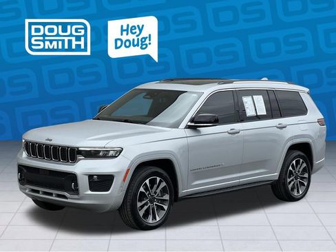 Certified 2021 Jeep Grand Cherokee L Overland w/ Luxury Tech Group IV AWD/4WD image 1