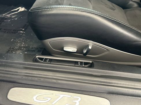 Used 2015 Porsche 911 GT3 image 35