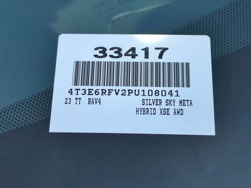 Used 2023 Toyota RAV4 XSE AWD/4WD image 17