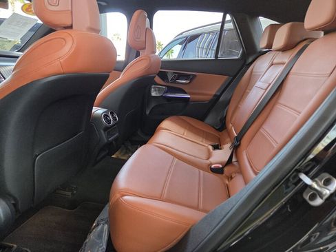 Certified 2023 Mercedes-Benz GLC 300 4MATIC w/ Exclusive Trim Package image 15