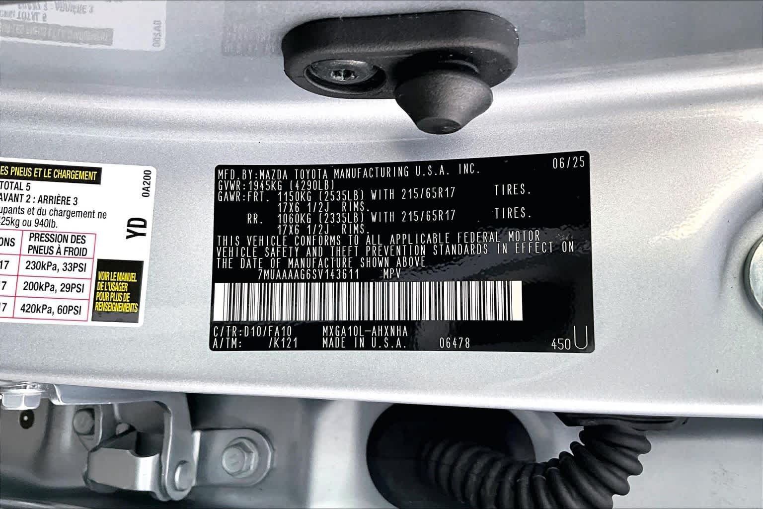 Used 2025 Toyota Corolla Cross L FWD image 37