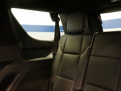 Certified 2024 Cadillac Escalade Sport w/ LPO, ONYX Package image 24