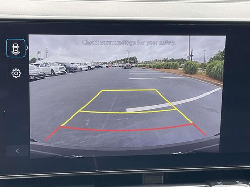 Used 2024 Hyundai Kona SEL FWD image 27