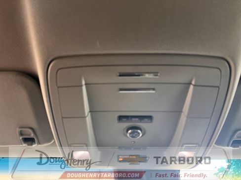 Used 2018 Chevrolet Suburban LT RWD image 52