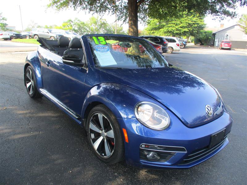 Used 2013 Volkswagen Beetle 2.0T FWD image 1
