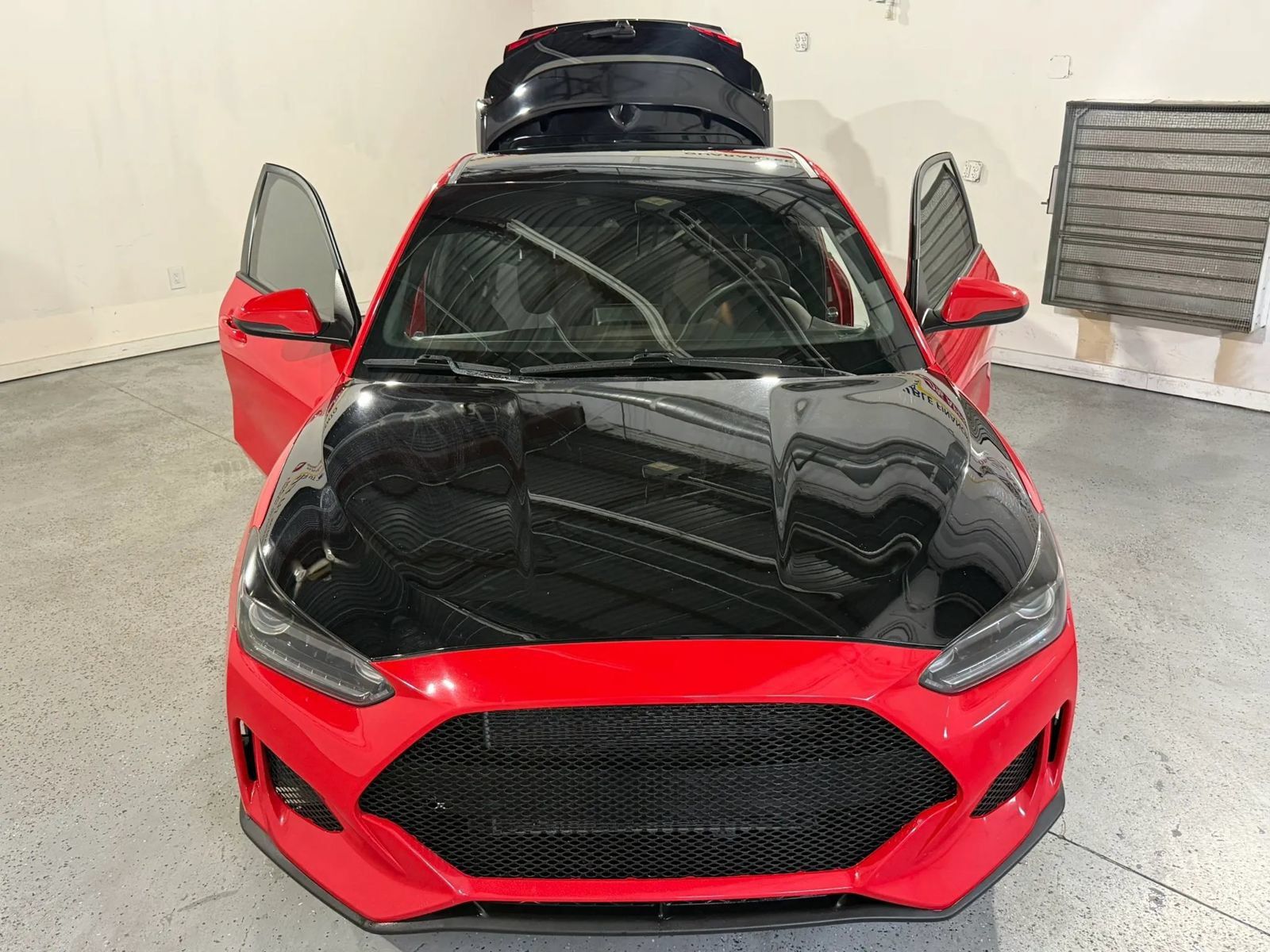 Used 2019 Hyundai Veloster 2.0 FWD image 13