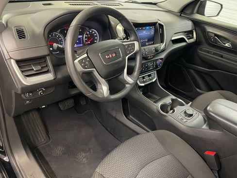 Certified 2022 GMC Terrain SLE w/ Driver Convenience Package image 7