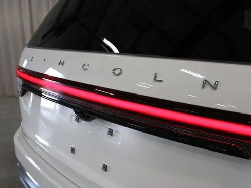 New 2026 Lincoln Aviator AWD image 60