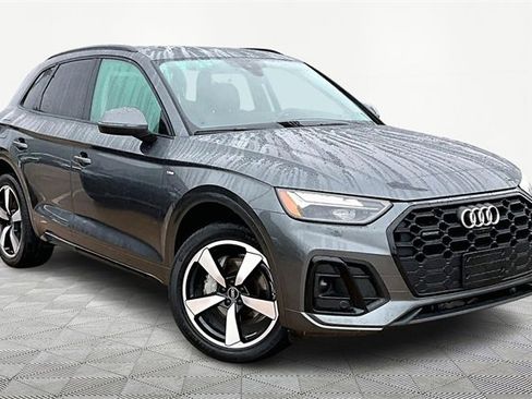 Used 2022 Audi Q5 2.0T Premium Plus w/ Premium Plus Package image 11