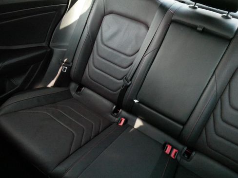 Certified 2022 Volkswagen Jetta GLI Autobahn FWD image 12