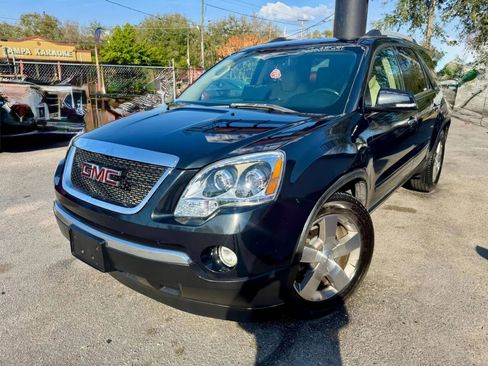 Used 2011 GMC Acadia SLT image 2