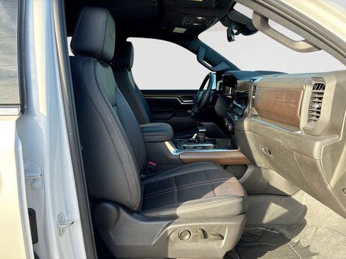 Certified 2024 Chevrolet Silverado 1500 High Country w/ High Country Premium Package image 29