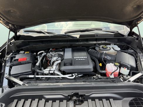 Used 2024 GMC Sierra 1500 AT4 image 15