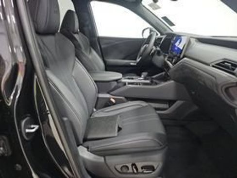 Used 2026 Lexus TX 500h AWD image 13