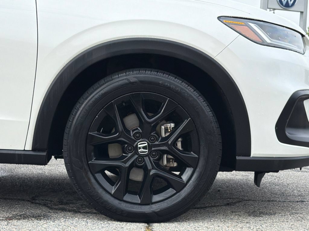 Used 2024 Honda HR-V Sport image 7