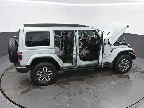Used 2024 Jeep Wrangler Sahara image 64