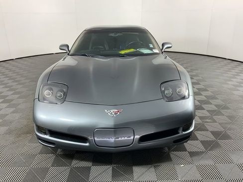 Used 2003 Chevrolet Corvette Coupe w/ Preferred Equipment Group image 2