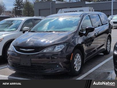 Used 2017 Chrysler Pacifica Touring
