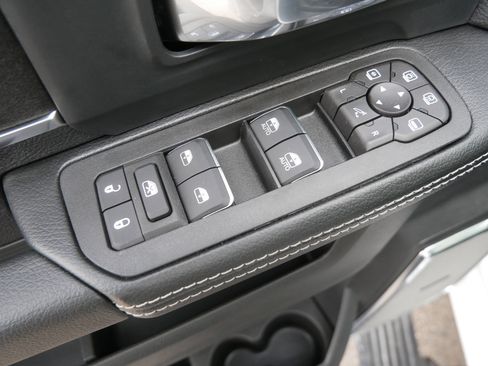 New 2026 RAM 3500 Laramie AWD/4WD image 7