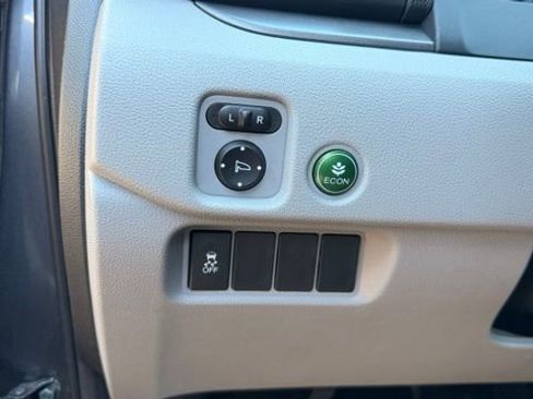 Used 2018 Honda Pilot EX image 10