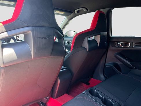Used 2025 Honda Civic Type R image 32