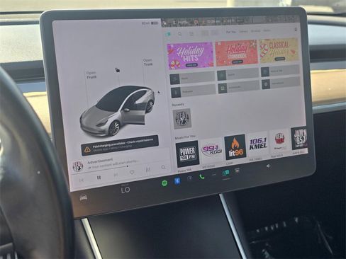 Used 2018 Tesla Model 3 Long Range image 11