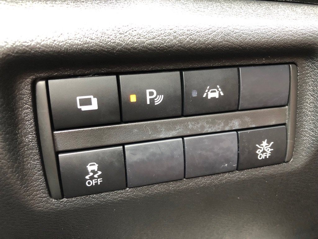 Used 2024 Nissan Versa S w/ Trunk Package FWD image 31