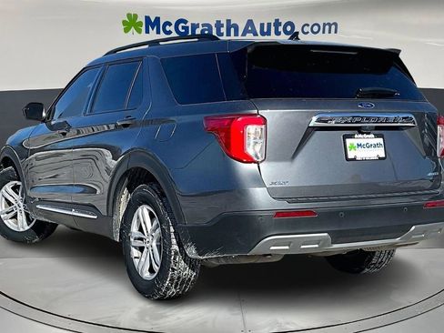 Used 2024 Ford Explorer XLT w/ Equipment Group 202A image 4