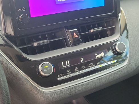 Used 2024 Toyota Corolla LE FWD image 26