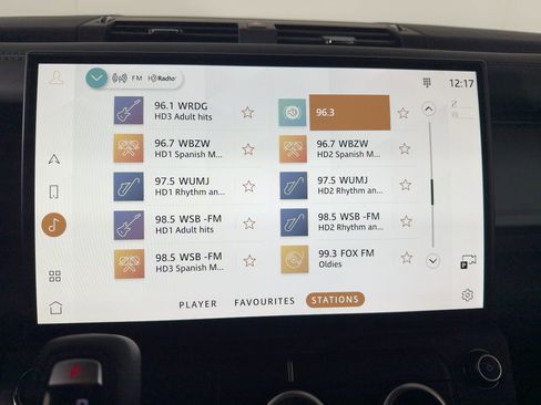 New 2026 Land Rover Defender 130 S image 20