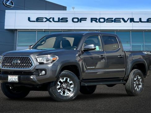 Used 2019 Toyota Tacoma TRD Off-Road w/ Technology Package image 1