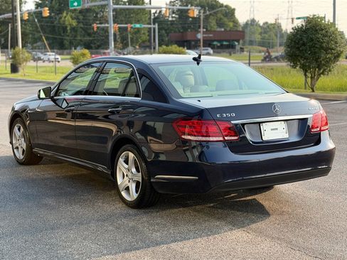 Used 2014 Mercedes-Benz E 350 4MATIC Sedan image 3