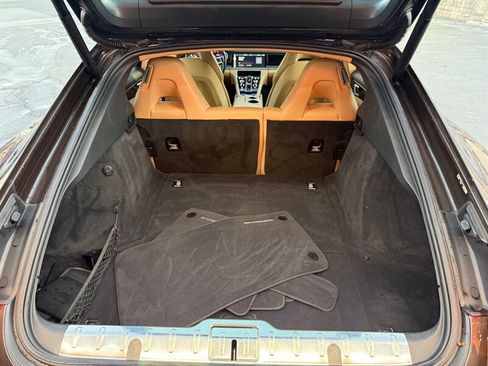 Used 2018 Porsche Panamera 4S image 37