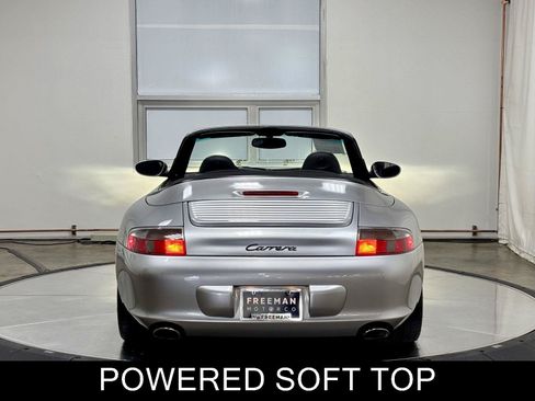Used 2004 Porsche 911 Carrera RWD image 8