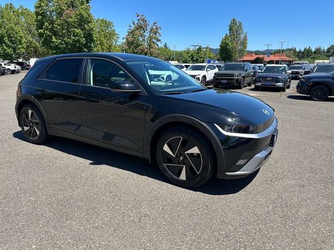 Used 2026 Hyundai Ioniq 5 SEL AWD/4WD image 8