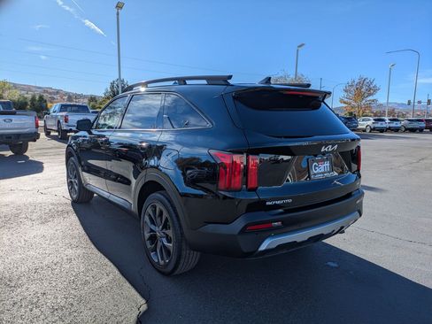 Used 2023 Kia Sorento SX Prestige image 6