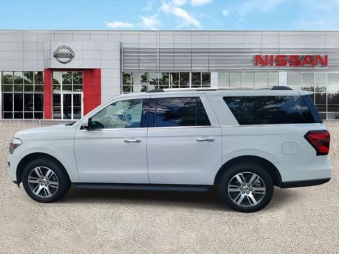 Used 2024 Ford Expedition Max Limited RWD image 8