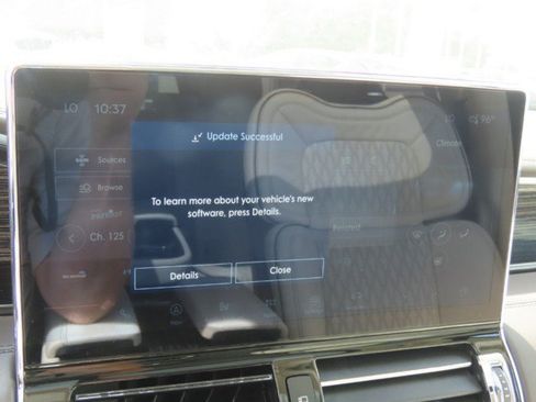 Used 2024 Lincoln Navigator L Black Label AWD/4WD image 30