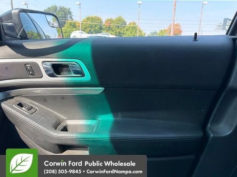 Used 2013 Ford Explorer XLT AWD/4WD image 9