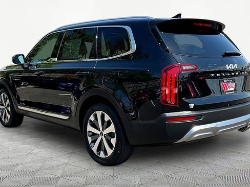 Certified 2022 Kia Telluride EX w/ EX Premium Package FWD image 4