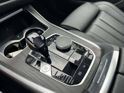 Used 2019 BMW X7 xDrive40i AWD/4WD image 28