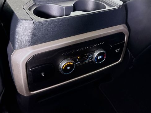 Used 2022 Ford Expedition XLT AWD/4WD image 31