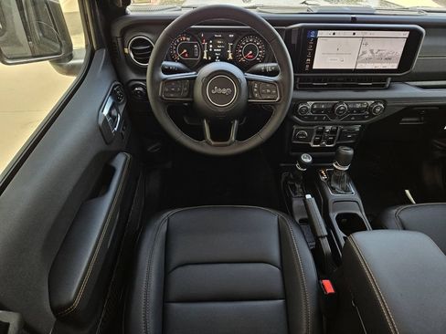 New 2026 Jeep Gladiator Mojave AWD/4WD image 10