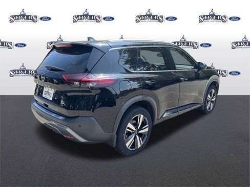 Used 2023 Nissan Rogue SL image 5